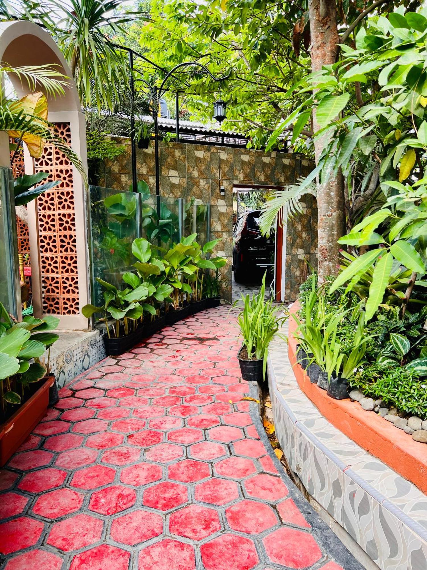 Sammy Home Yogyakarta Exterior foto